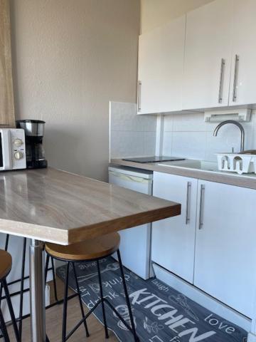 Studio Cabine Vue Mer Et Port Карнон Плаж Екстериор снимка